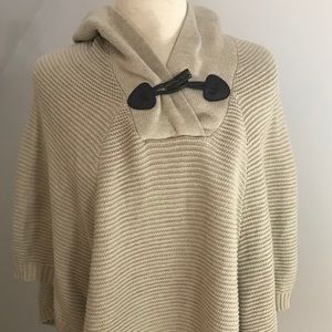 Banana Republic beige knit poncho sweater